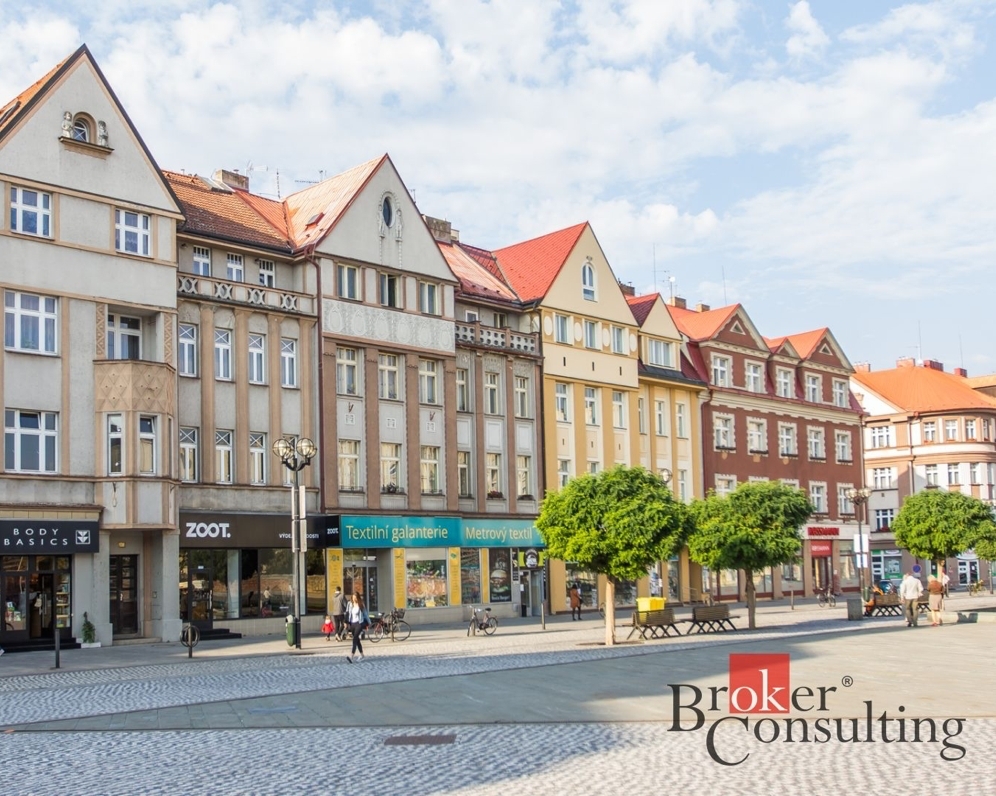 Činžovní dům Masarykovo náměstí Hradec Králové